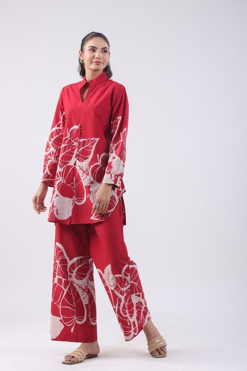 Modern Abstract Leaf Black & Red Co-ord Set