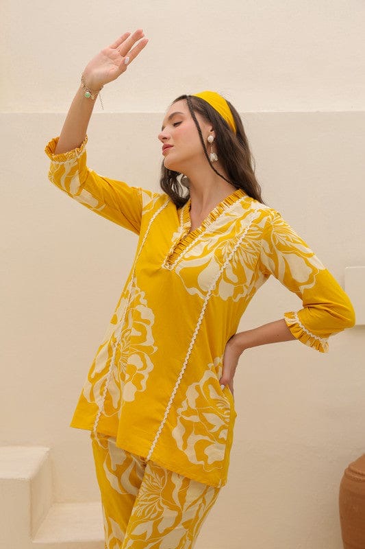 Stunning look yellow co-ord set 