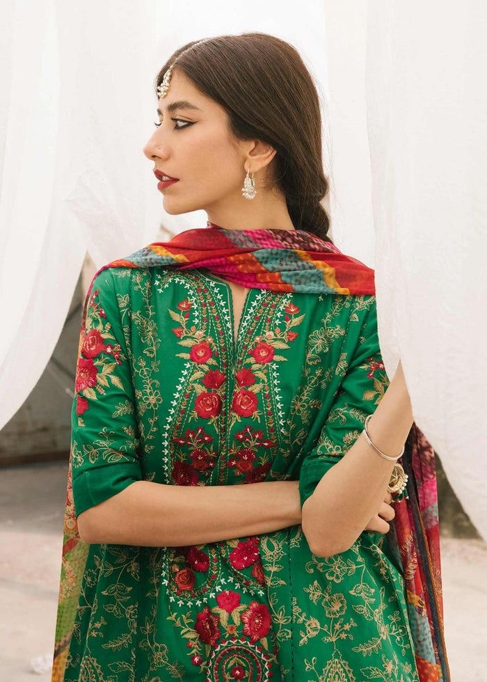 Emerald Green Embroidered Anarkali Kurta Set