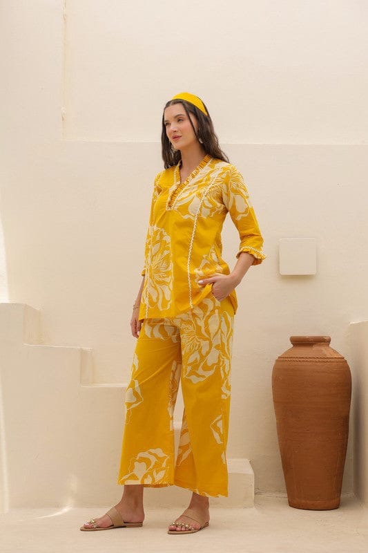 Stunning look yellow co-ord set 