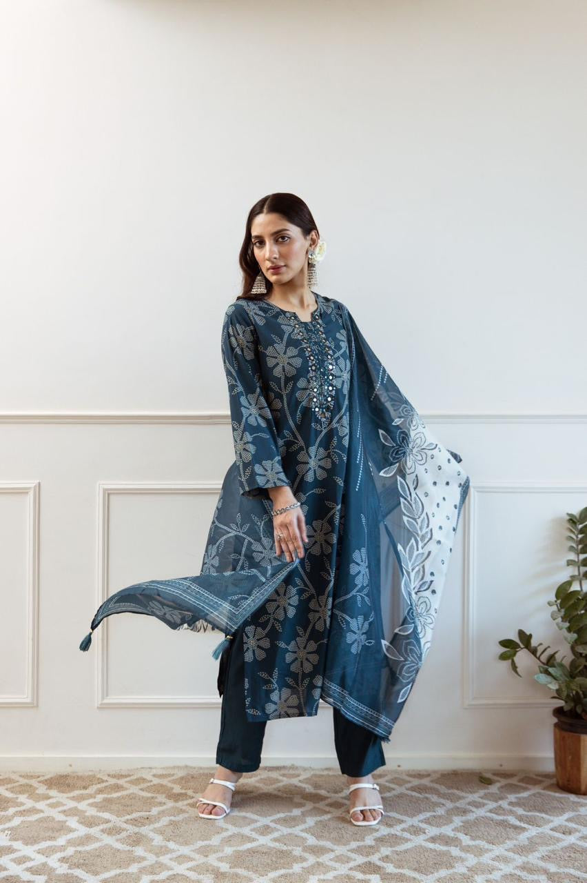 "Dotted Bloom" Cotton Suit Set with Mirror Work