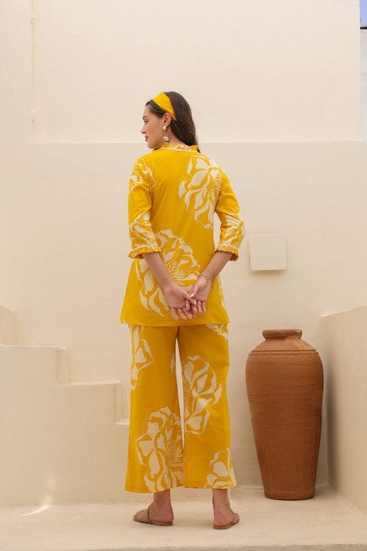 Stunning look yellow co-ord set 